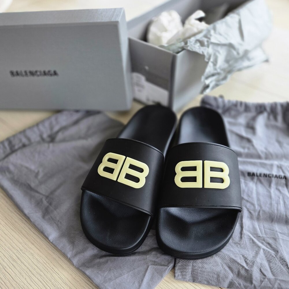 New Balenciaga GLOW Slides SZ 46 (M13) Unworn, Original Box w Tag & 2 Dust Bags.